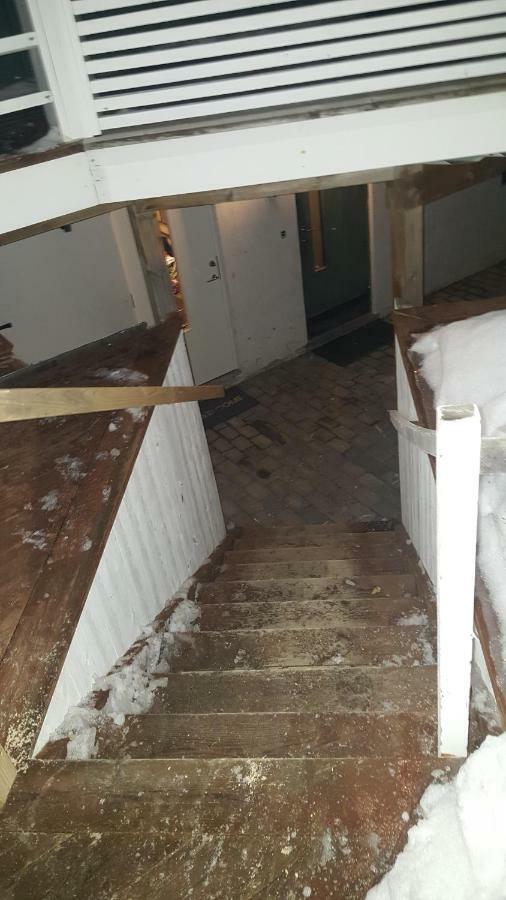 Apartment Near The Airport ترومسو المظهر الخارجي الصورة